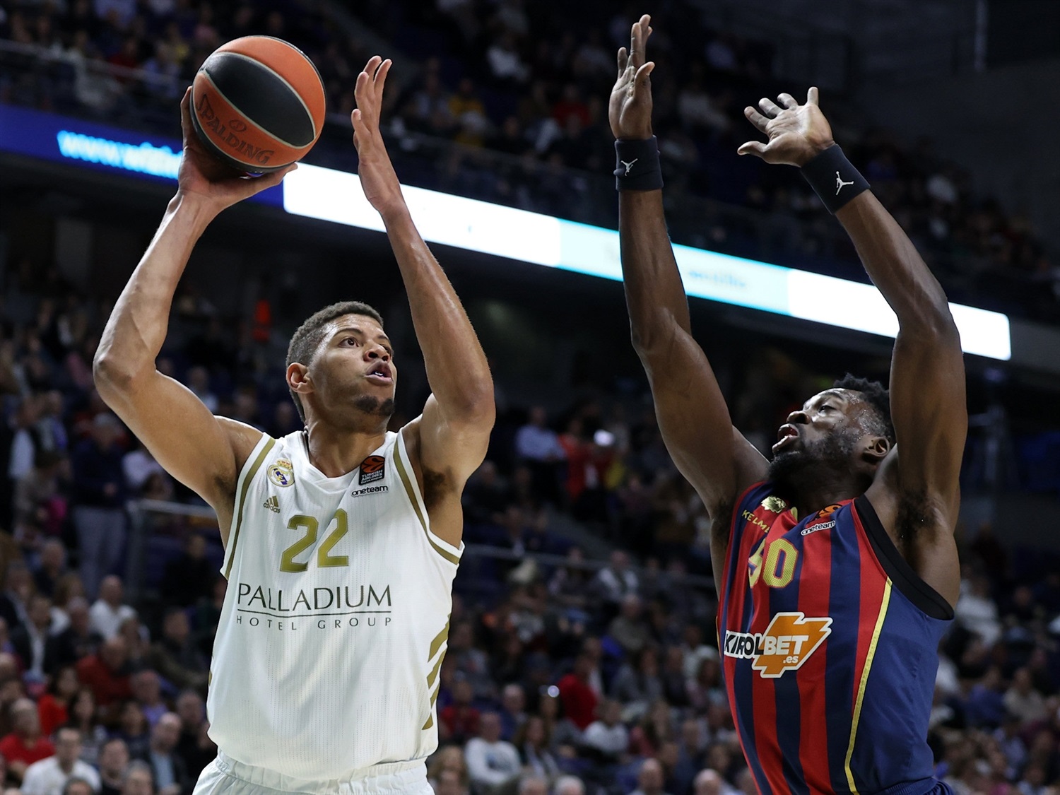 walter-tavares-real-madrid-eb19